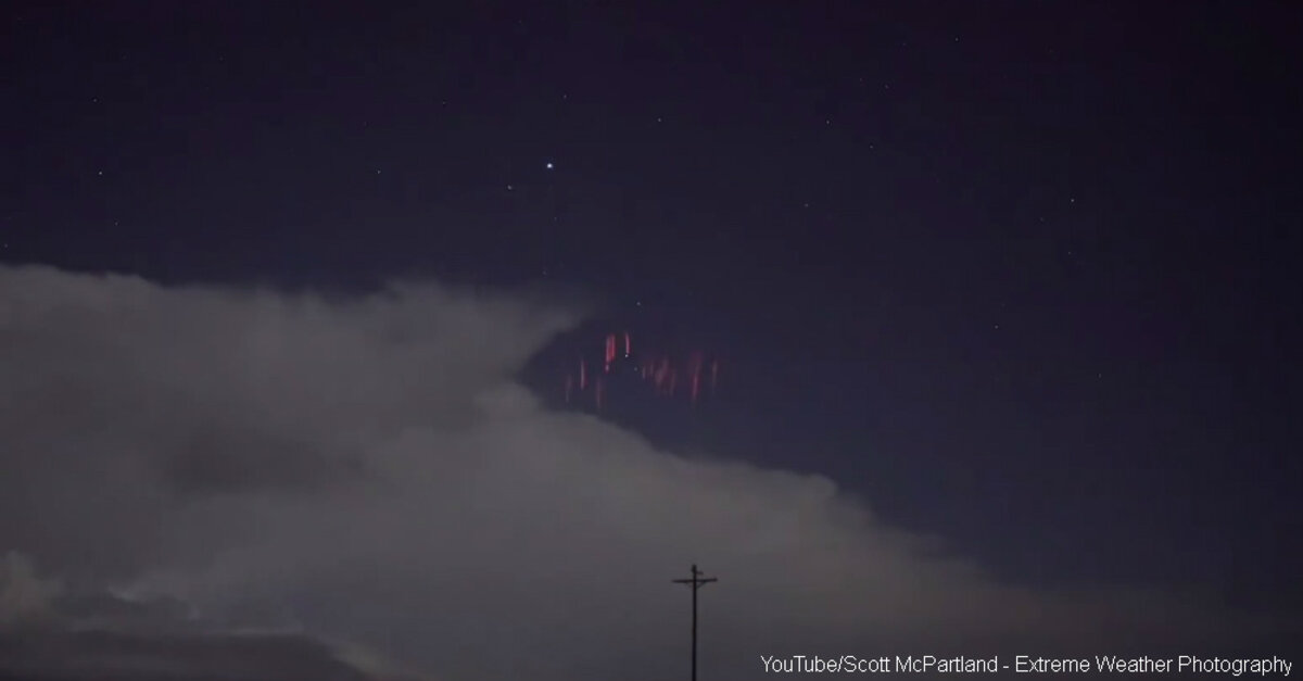 Incredibly Rare Weather Phenomenon Known As Red Sprites Finally Caught on  Video - The Earth Site News